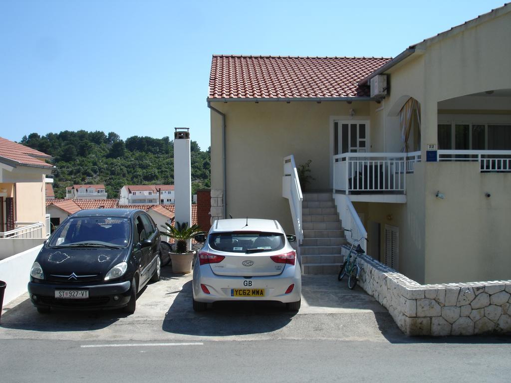 Apartment Bozo Hvar Town Exterior photo